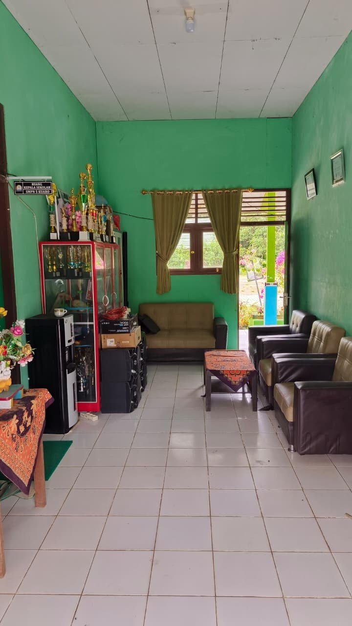 Ruang tengah